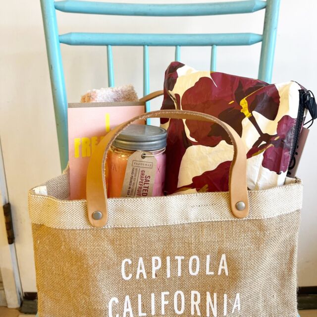 Santa Monica CA Apolis Tote Bag